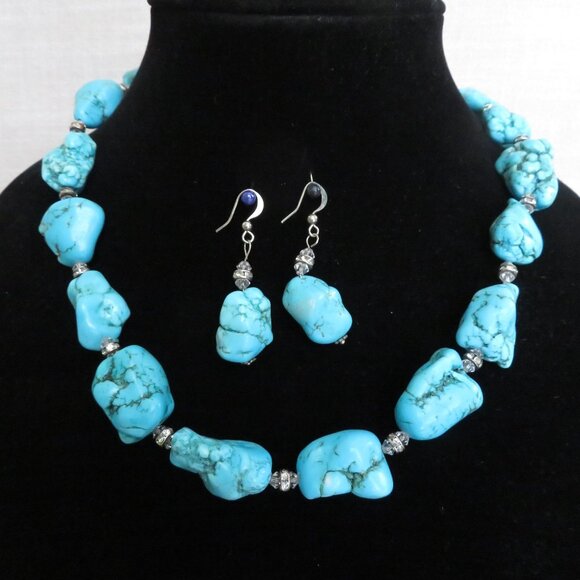 Vintage Turquoise Dyed Howlite Nugget Necklace Earring Set Silver Crystal Accent - Picture 10 of 16